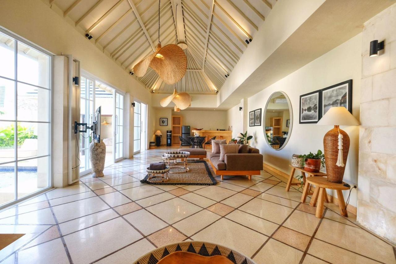 Casa Benita By Bracha Villas Management Seminyak Esterno foto