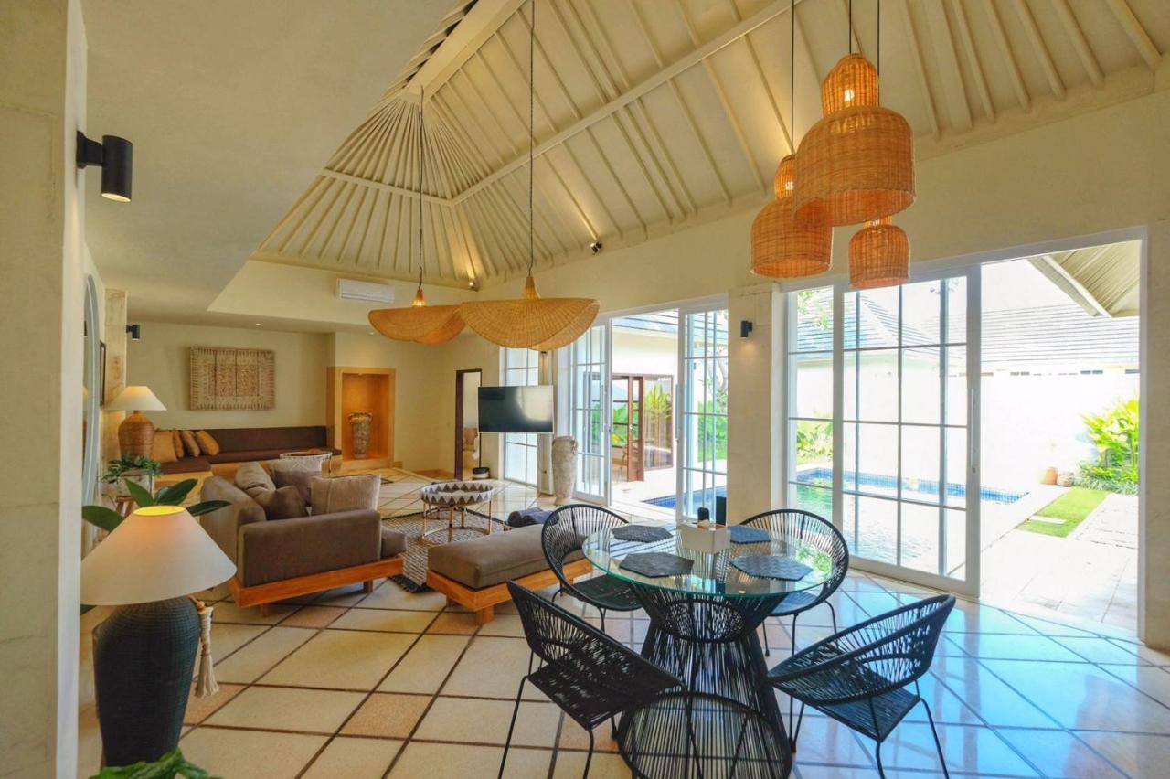 Casa Benita By Bracha Villas Management Seminyak Esterno foto