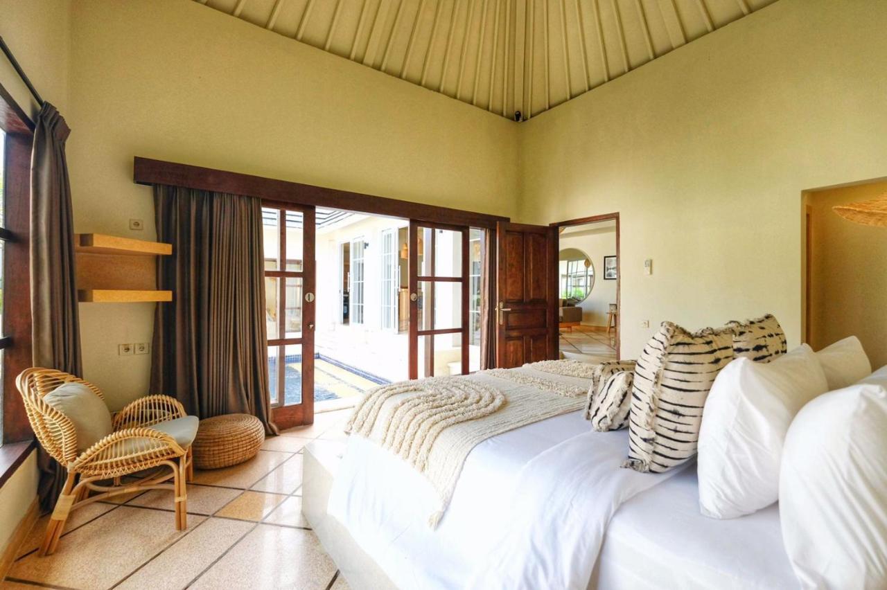 Casa Benita By Bracha Villas Management Seminyak Esterno foto